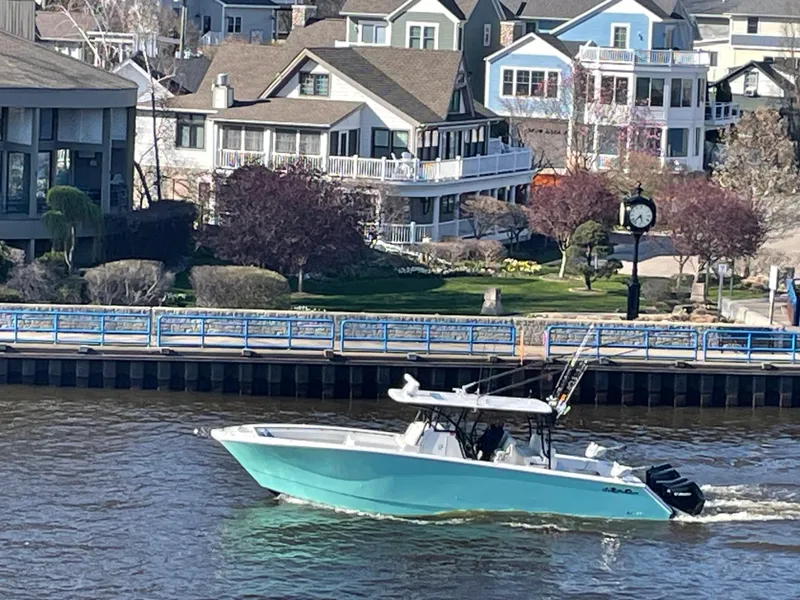 Slide: The Image of Sea Hunter 41 CTS 2020 - 35