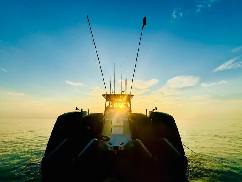 Slide: The Image of Sea Hunter 41 CTS 2020 - 40