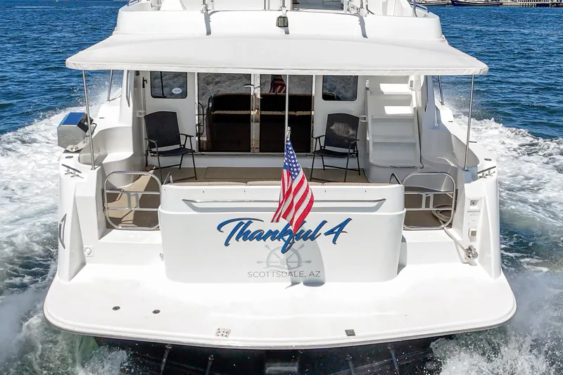 Slide: The Image of Navigator 62 Pilothouse 2008 - 81