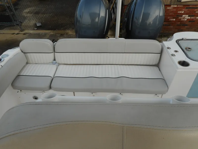 Slide: The Image of Transom Seating - 17