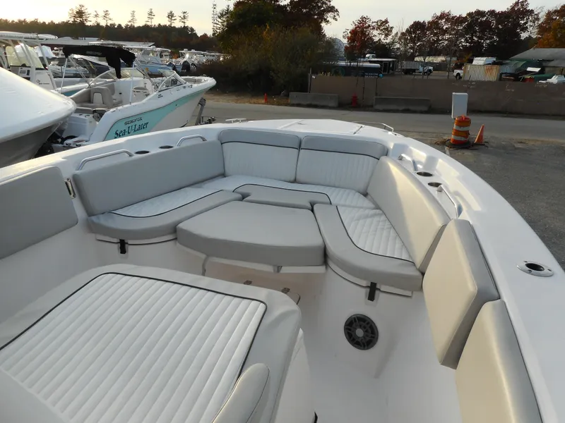 Slide: The Image of Bow Seating w/Cushions - 18