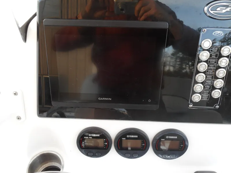 Slide: The Image of Garmin 8610xsv - 6