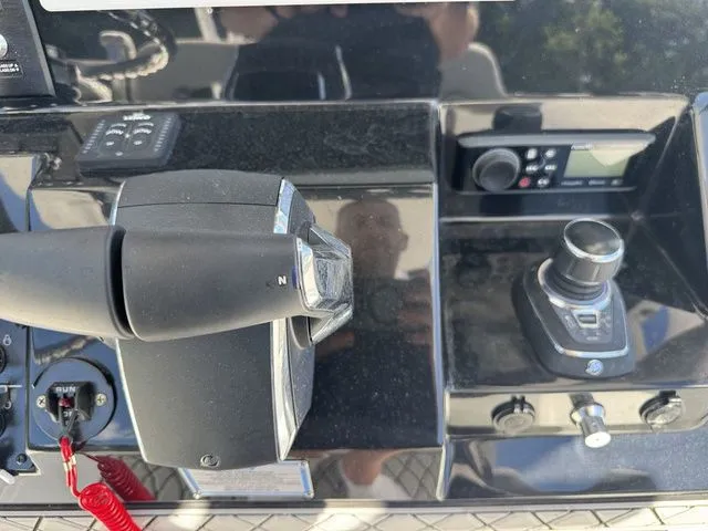 Slide: The Image of Wellcraft 302 Fisherman 2025 - 15