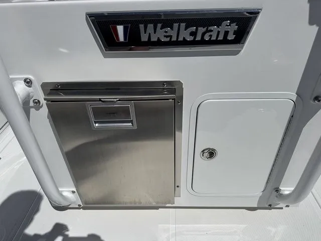 Slide: The Image of Wellcraft 302 Fisherman 2025 - 8