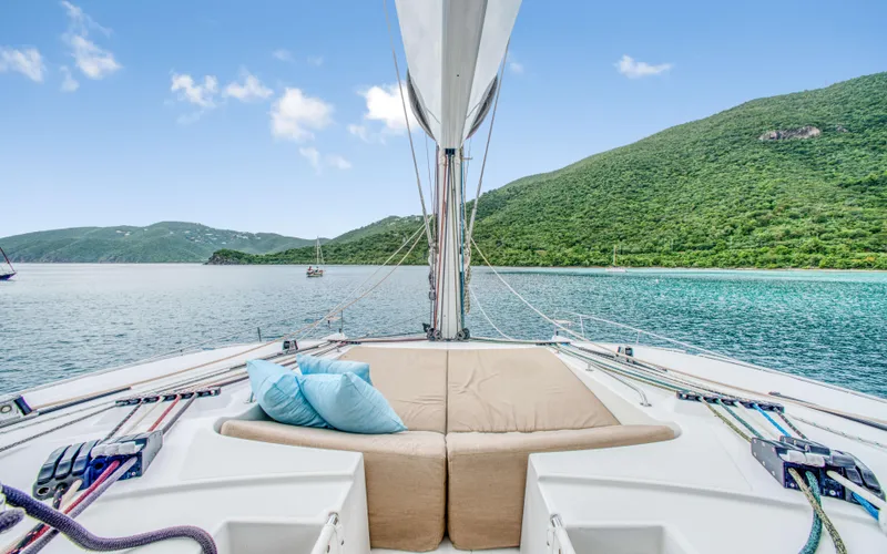 Slide: The Image of Lagoon 620 2013 - 16