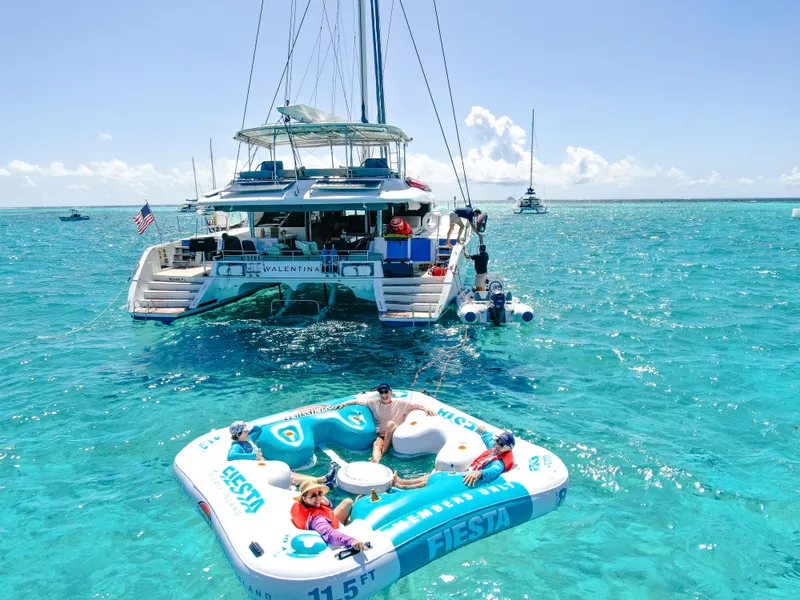 Slide: The Image of Lagoon 620 2013 - 4