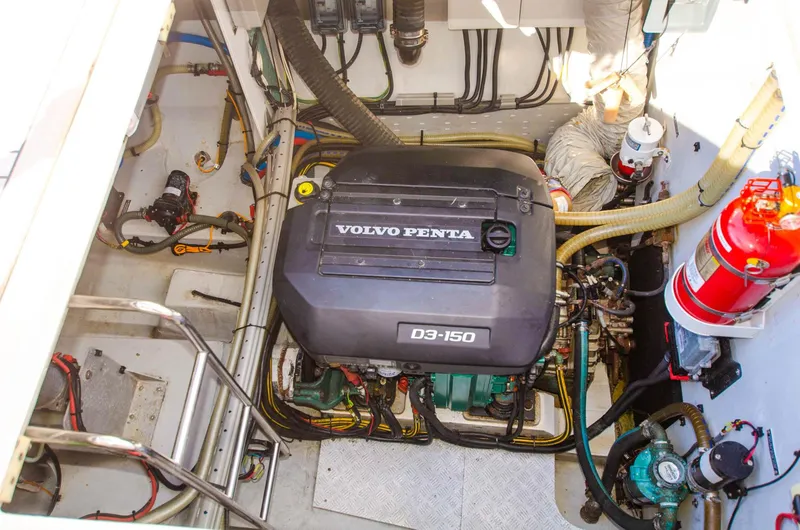 Slide: The Image of Lagoon 620 2013 - 52