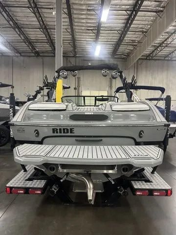 Slide: The Image of MB B52 23 Alpha 2022 - 4