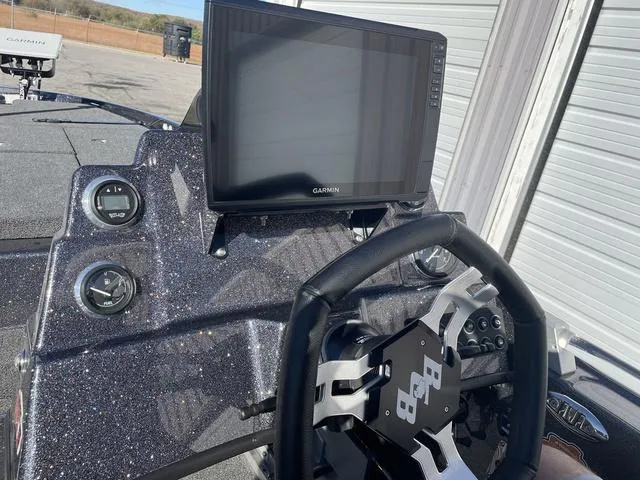 Slide: The Image of Bass Cat Cougar FTD SP 2025 - 25