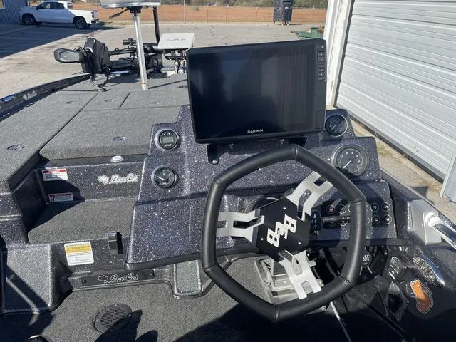 Slide: The Image of Bass Cat Cougar FTD SP 2025 - 27