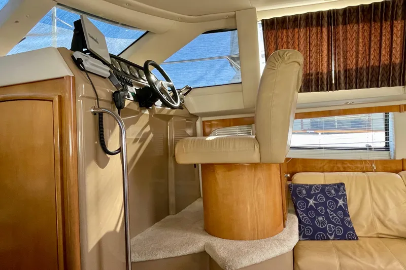 Slide: The Image of Lower Helm Profile - 13