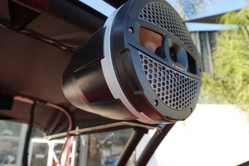 Slide: The Image of MasterCraft NXT23 - ICON PACKAGE - 3K Rebate Eligible 2025 - 37