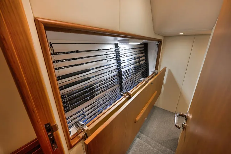 Slide: The Image of Merritt Yachts 86' Enclosed Flybridge 2016 - 62