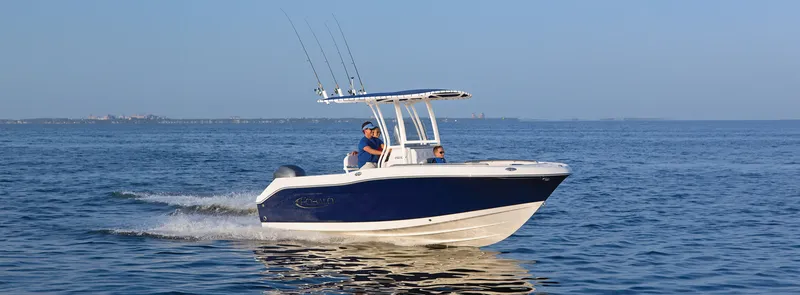 The Image of Robalo R200 2027 - 0