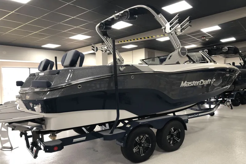 Slide: The Image of MasterCraft XT22 2025 - 7