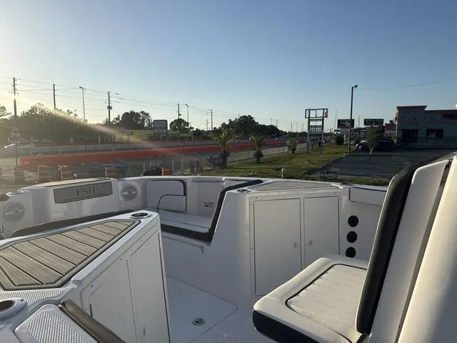 Slide: The Image of Yamaha 222 FSH Sport E 2025 - 13