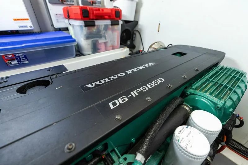 Slide: The Image of Volvo Penta D6-IPS650 engine in 2022 Prestige 520 yacht. - 46
