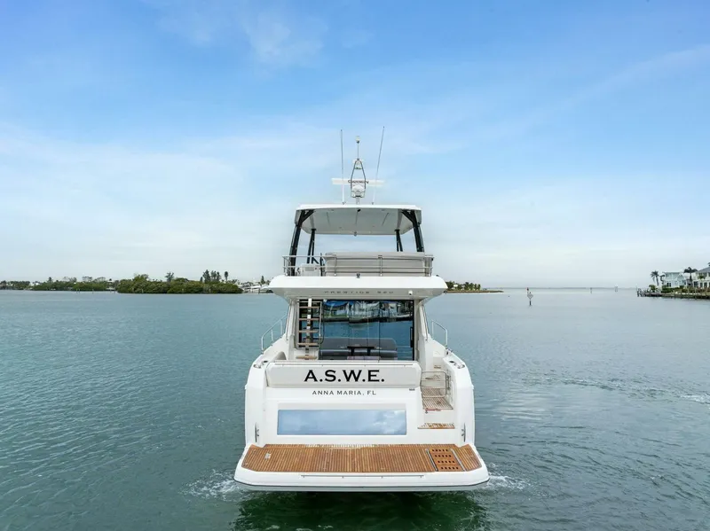 Slide: The Image of Prestige 520 2022 - 51