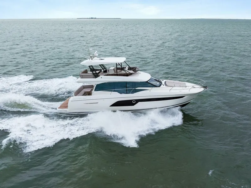 Slide: The Image of Prestige 520 2022 - 55