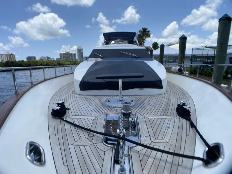 Slide: The Image of Azimut 85 Ultimate 1999 - 87