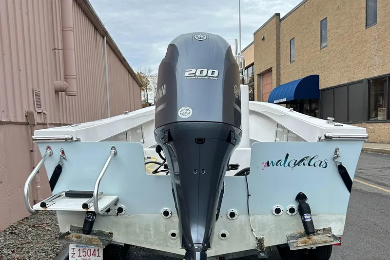 Slide: The Image of Jones Brothers 23 Cape Fisherman 2023 boat with Yamaha 200 outboard motor. - 14