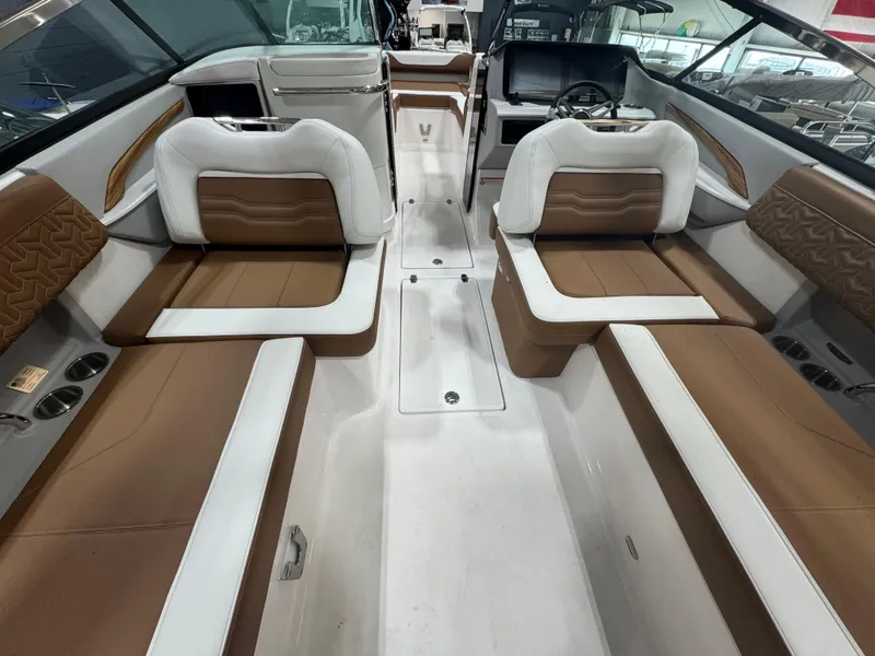 Slide: The Image of Regal LS9 2025 - 16