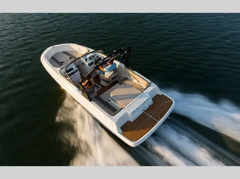 Slide: The Image of VR Series VR4 2020 - 8