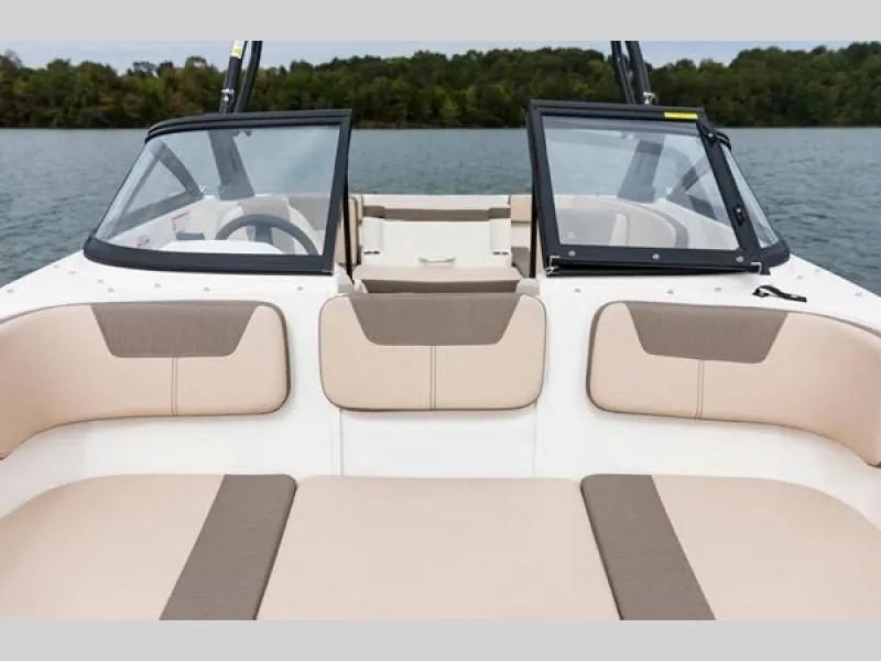 Slide: The Image of VR Series VR4 2020 - 9