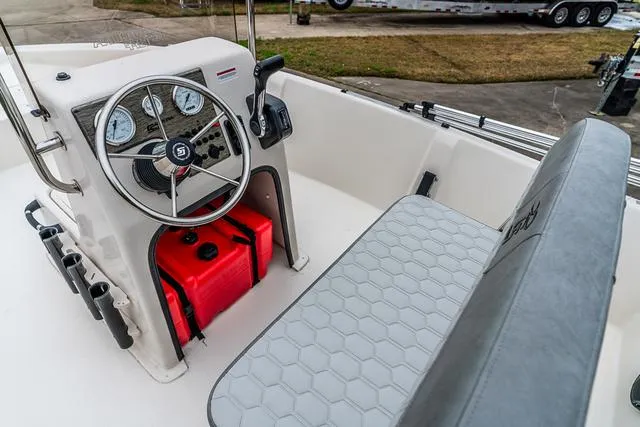 Slide: The Image of Sea Chaser EV18 Sea Skiff 2025 - 11