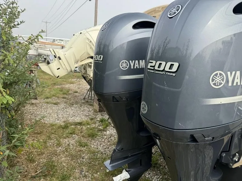 Slide: The Image of Yamaha 200 outboard motors on a 2022 Grady-White 275 Freedom boat. - 8