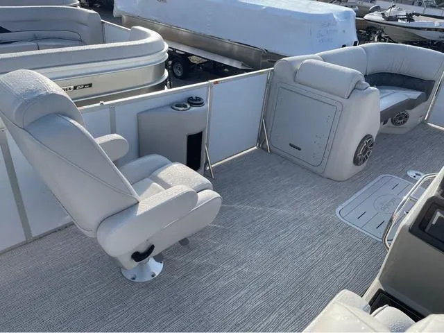 Slide: The Image of SunCatcher Elite 326SL 2025 - 10