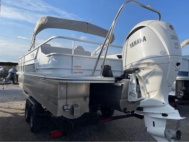 Slide: The Image of SunCatcher Elite 326SL 2025 - 3