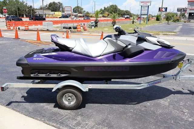 Slide: The Image of Sea-Doo GTI SE 170 2025 - 7