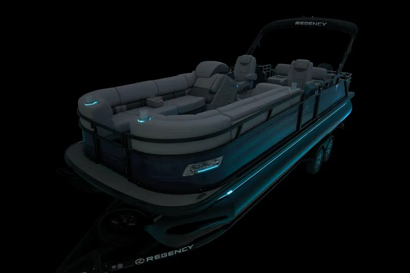 Slide: The Image of Regency 250 LE3 Sport 2025 - 13