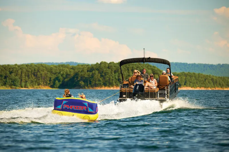 Slide: The Image of Regency 250 LE3 Sport 2025 - 92