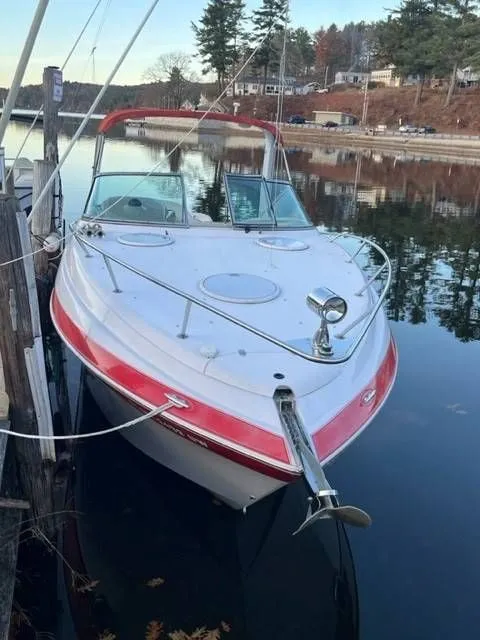 Slide: The Image of Four Winns 288 Vista 2005 - 3