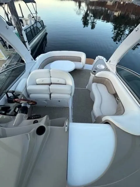 Slide: The Image of Four Winns 288 Vista 2005 - 5