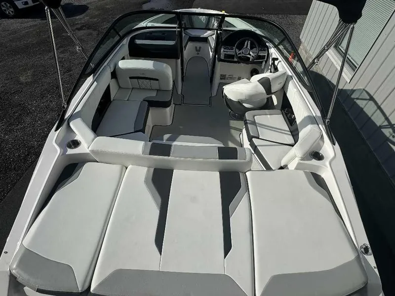 Slide: The Image of Regal 21OBX 2023 - 2