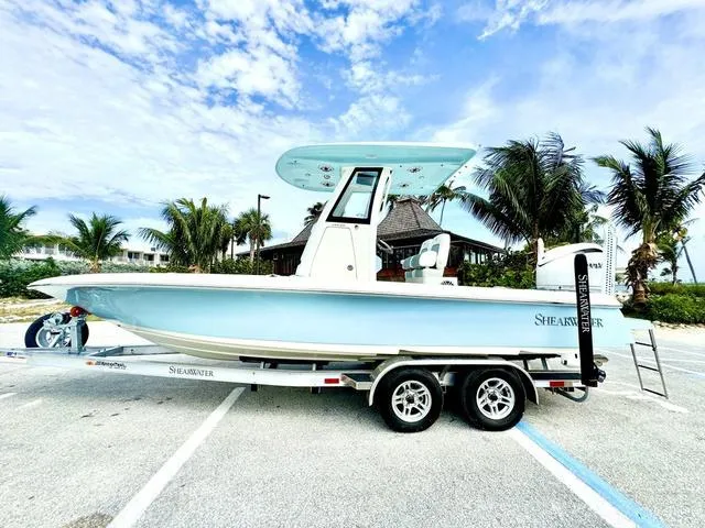 Slide: The Image of Shearwater 250 XTE 250XTE 2025 - 2