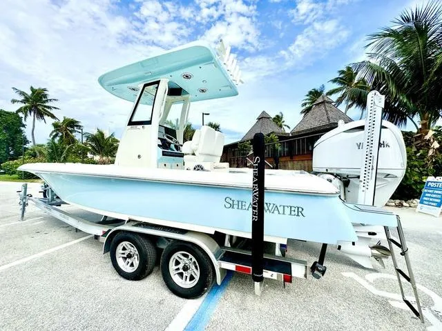 Slide: The Image of Shearwater 250 XTE 250XTE 2025 - 3