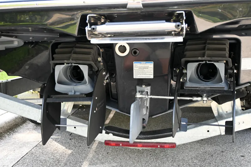 Slide: The Image of Close-up of 2021 Yamaha Boats 255XD jet propulsion system. - 35