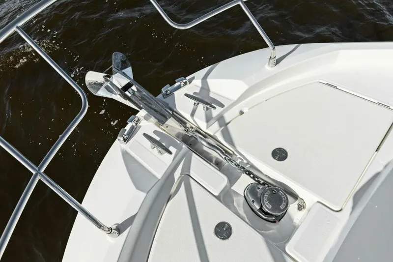 Slide: The Image of Prestige 460 yacht deck - 54