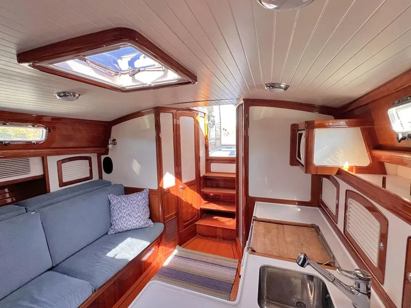 Slide: The Image of Salon, Looking Aft - 7