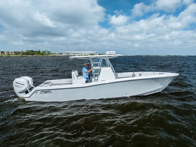 Slide: The Image of Invincible 33 Open Fisherman 2020 - 47