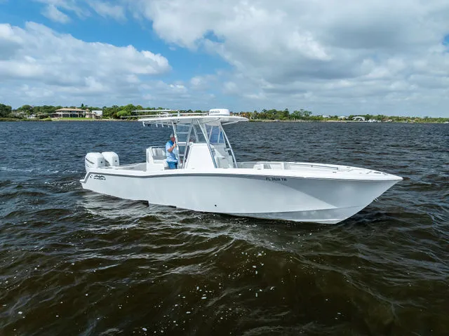 Slide: The Image of Invincible 33 Open Fisherman 2020 - 48