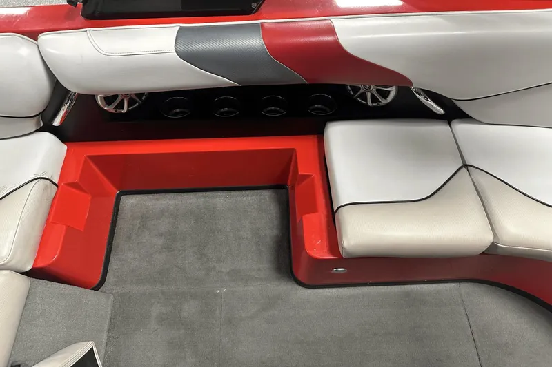 Slide: The Image of Moomba Mobius XLV 2012 - 28