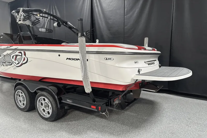 Slide: The Image of Moomba Mobius XLV 2012 - 4