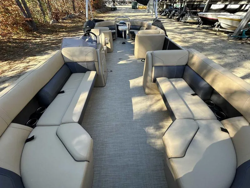 Slide: The Image of Harris Cruiser 250 2021 - 5