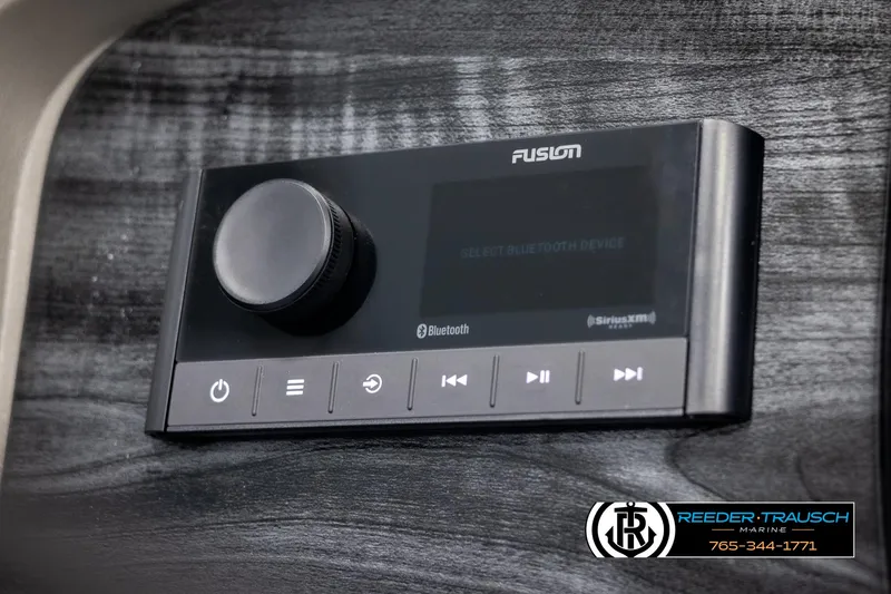 Slide: The Image of Fusion audio control panel in 2025 Avalon LSZ QLS boat. - 30