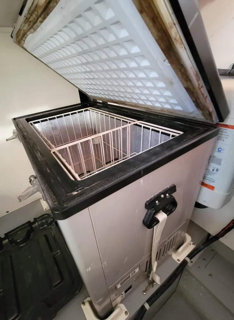 Slide: The Image of Storage Area  w/ Freezer - 47